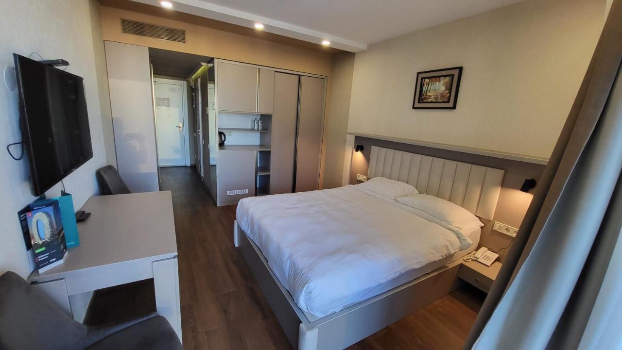 Black Sea Apartments Alliance Palace Batumi Eksteriør billede